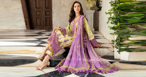 Dressing Guide for Female Tourists in India