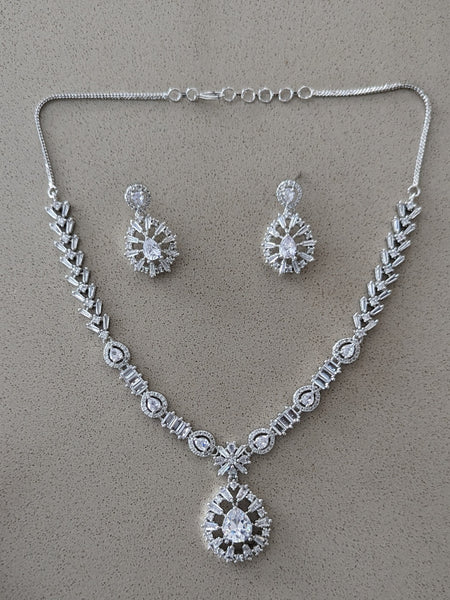 Zirconia Indian Jewelry - Zirconia Necklace & Earrings