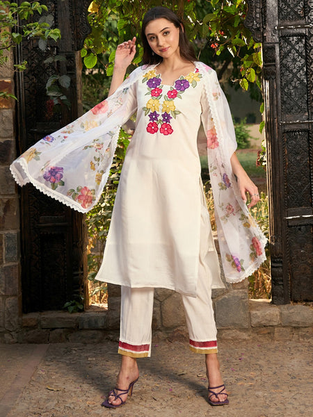 Kurti - Floral Embroidered Kurta Set