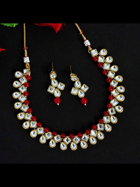  Indian Jewelry - Kundan & Pearl Necklace